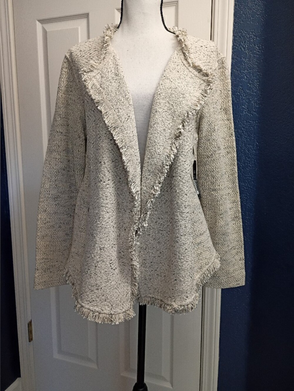 NIC+ZOE Cream Bouclé Fringe Open Blazer